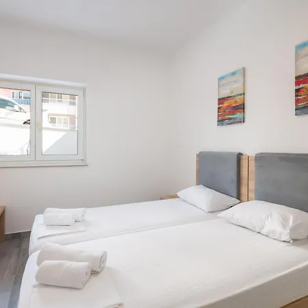 Apartments Morena Makarska Room photo