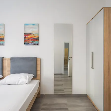 Apartments Morena Makarska Room photo