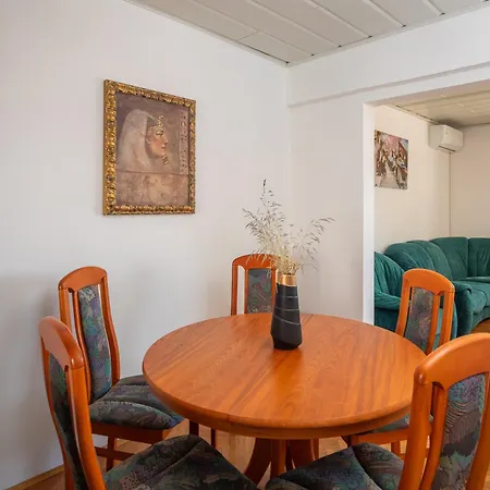 Apartments Morena Makarska Room photo