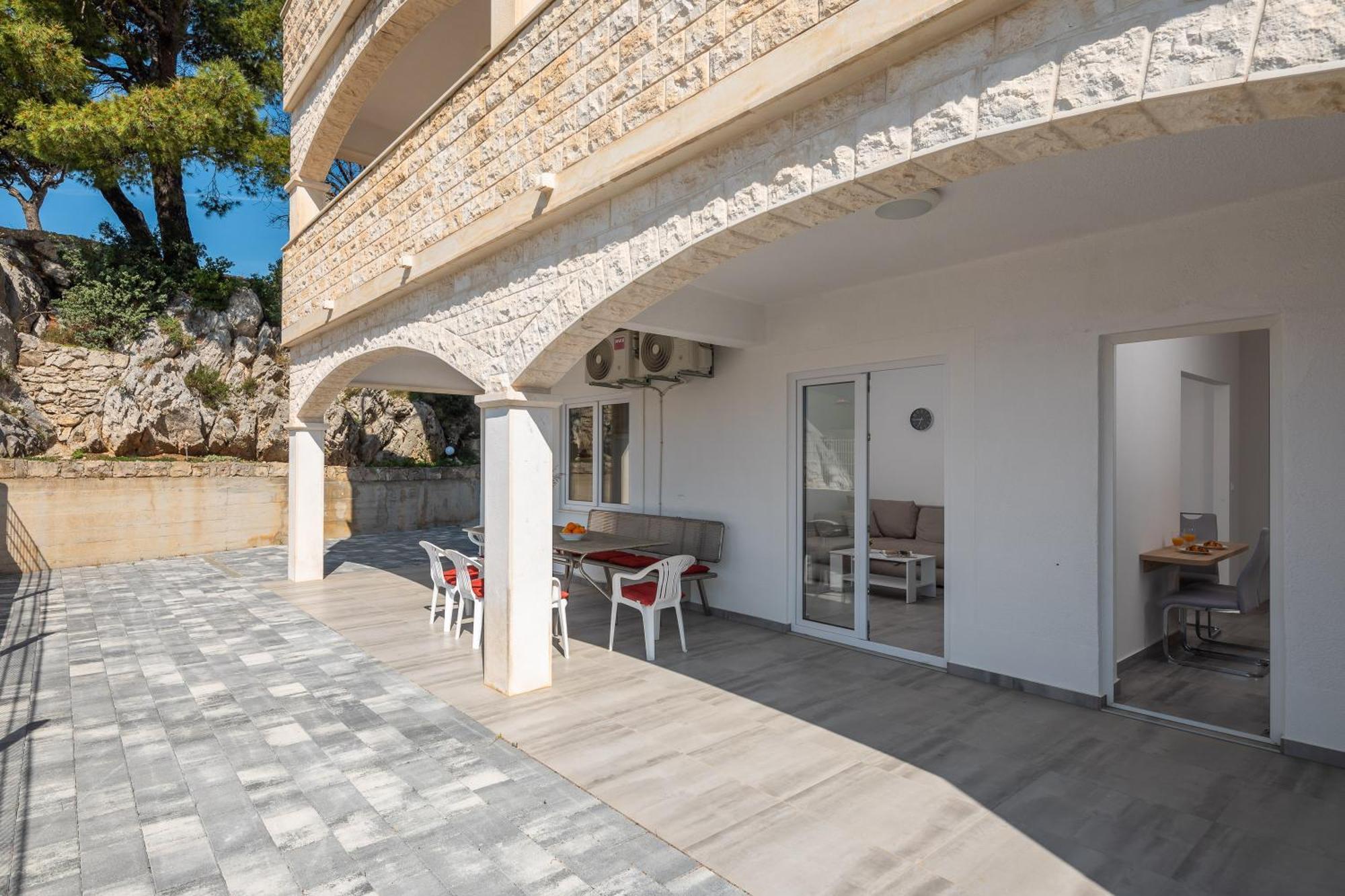 Morena Apartment Makarska